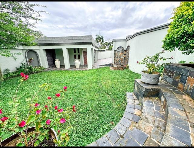 3 BEDROOM HOUSE FOR SALE IN VELD EN VLEI